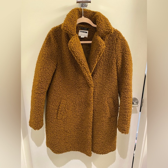 Noisy May, Teddy Coat in Small - Picture 2 of 4